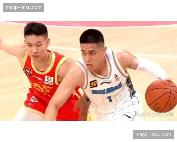 陈盈骏贡献17分5助攻，广州指挥官攻防两端压制广东后卫群
